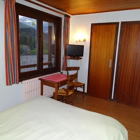 La Barme Vallee De Chamonix فندق ليز أوش